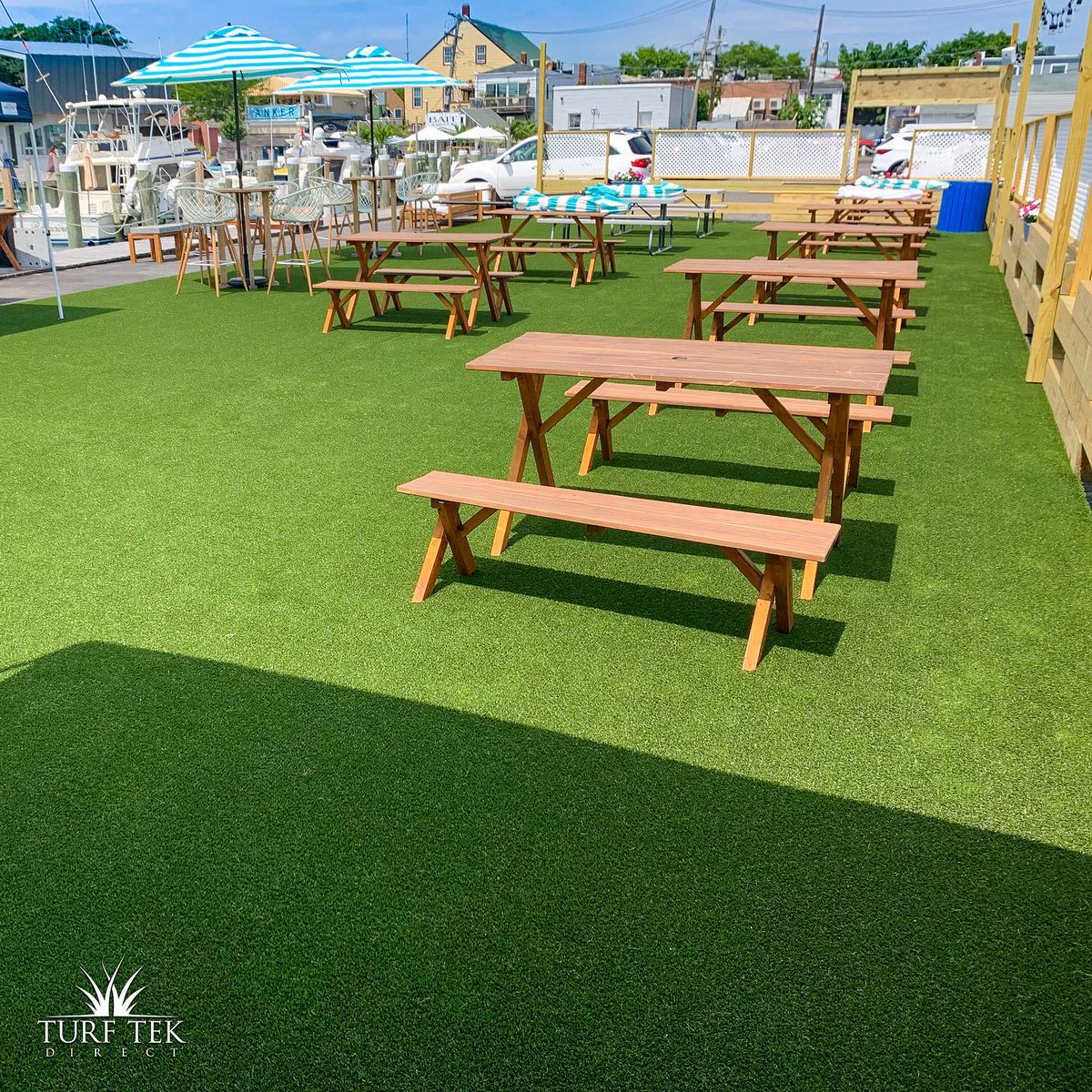 TurftekDirect's tweet photo. Another DIY install sent in by Claudio’s of Greenport. 🌊 They went with our Natural Lawn: Pet & Play for their new beer garden! 🍻
Its durability and specific adaptations for high-traffic areas.
#TurfTekDirect #TTDirect #SyntheticGrassSupplier #DIYLandscaping #Turf https://t.co/tJlhw4vboq