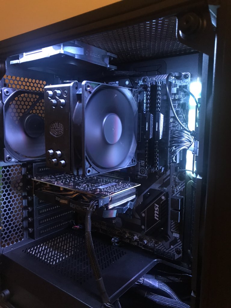bambooshampoo's tweet photo. @JayzTwoCents Ryzen 5 3600
Cooler master hyper 212 Black
B450 Tomahawk Max
2 x 8gb Corsair Vengence 3200mhz
Gtx 1660 super
Fractal Meshify C
Corsair 550x PSU 80+ gold https://t.co/xBxDVRDEbL