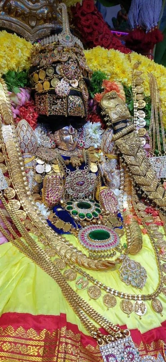 GoTirupati's tweet image. Varalakshmi vratham in Thiruchanur..🙏🙏😍

#tirupati #tirumala #tirupathi #tirumalatirupatidevasthanam
#tiruchanoor