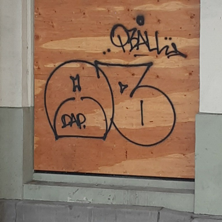 dishawn_p's tweet photo. Somebody in Seattle wrote this downtown up there it's crazy how my brother's names are still alive after 15 yrs - 5 yrs #RipDAP #RipBally 4L 🙏🏽😪 https://t.co/pKgOdcxhsu