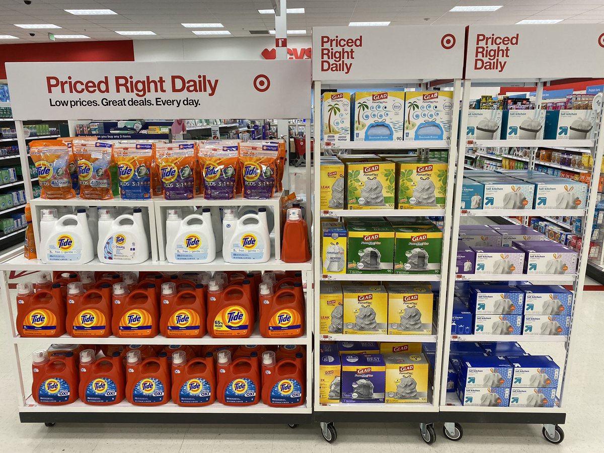 retailLdr_josh's tweet photo. AMPED about this amp gifting!!! You go Kyle! 💪😁 #teamtarget #T2729 #D470 https://t.co/bQ4YQ5ap6h