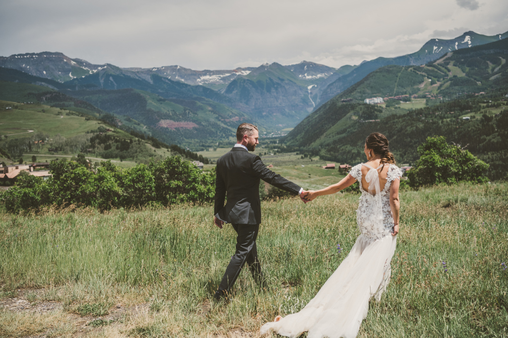 Telluride Weddings tweet media