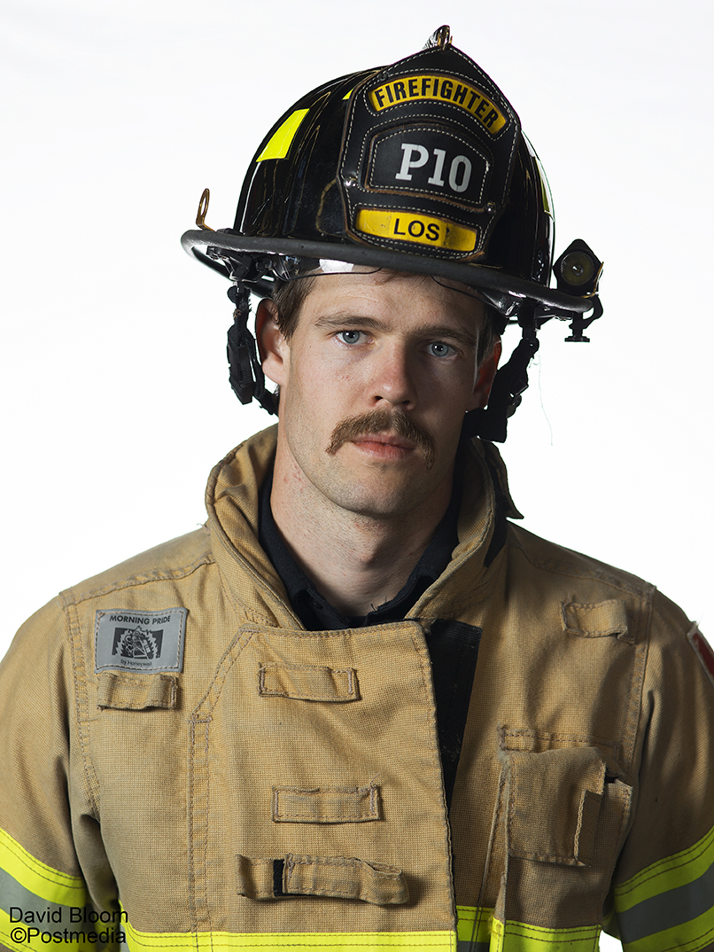 davidbloomphoto's tweet photo. With our essential workers portrait project I hoped to give #yeg a specific face to picture the next time they saw a "Thank You Essential Worker" sign. That these workers would appear to the reader as real people, with lives, families, fears and courage. https://t.co/yq10PJI6Cf https://t.co/1AX7ra6Jof