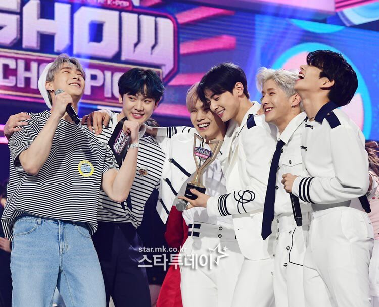 7. Remember the achievements we achieved this Yr. Remember how we made our cute bully binnie ugly cry on national TV. Remember them thanking us over n over again. Remember how happy we were. 13 may. Knocks 1st windo u remember rohas? We can make tat happen again