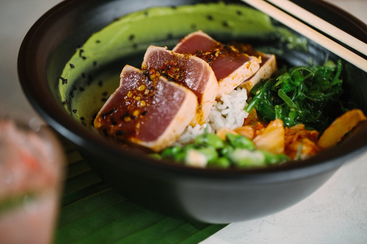 Talk about delicious! 😍 Curb your craving with takeout from Duke's Malibu this weekend. What is your go-to dish? Comment below!