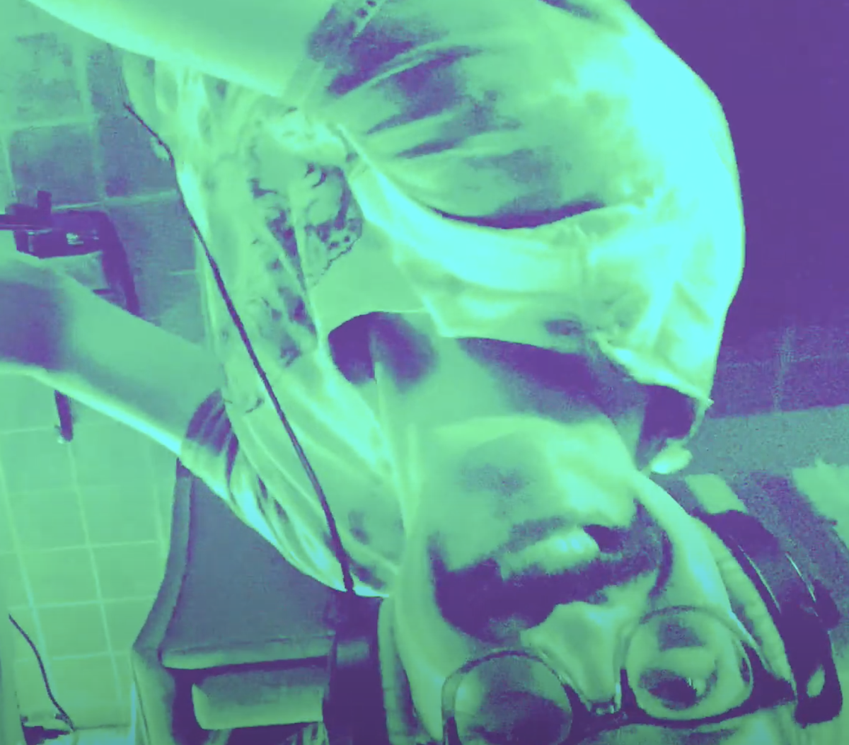 Books on Tape has gone from complete retirement to creating a massive body of new work in 2020 that is revealing itself as career defining - blending decades long discography from the past with a brand new vision and set of skills. Here is a catch up thread on  @_booksontape