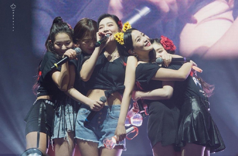 GoIdenIuv's tweet photo. Red Velvet, my ult group, is now 6
years old. They’re amazing and talented and I love them all so much. They’ve helped me through the bad and they make the good so much better. I owe them so much. I’m so proud to call myself a Reveluv. @RVsmtown #6YearsWithRedVelvet https://t.co/Gif0nC3Dvd