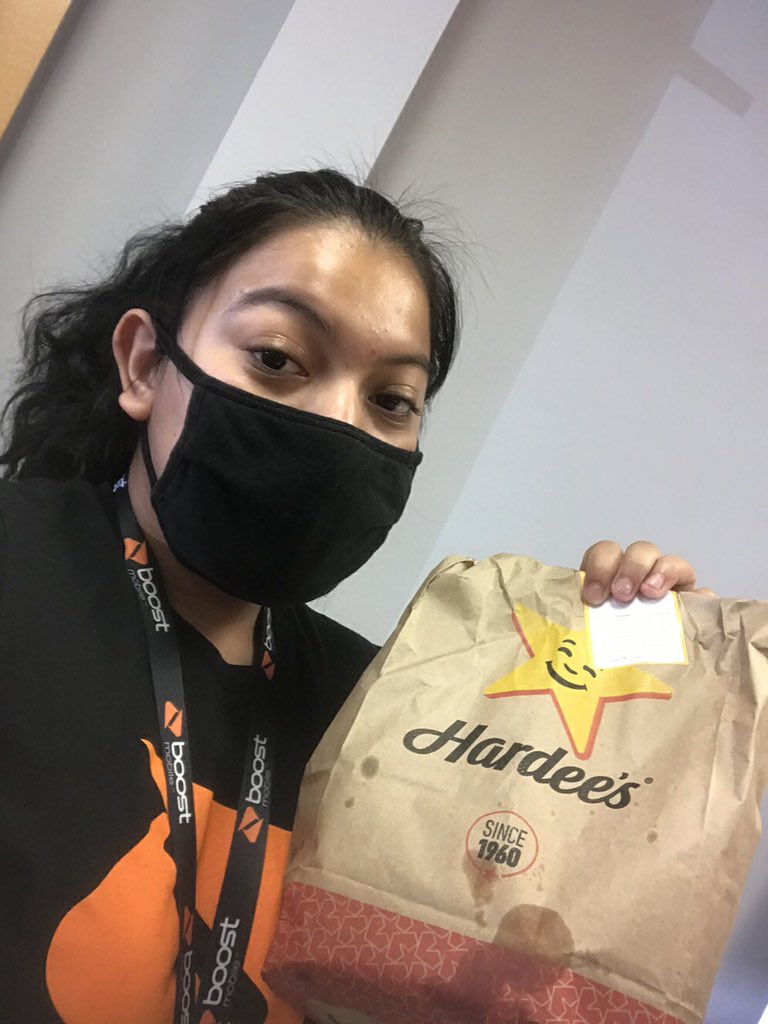 bvaulxvipwirel1's tweet image. #lunchonvip for Jacqueline @IntouchSmart in Marion, NC crankin’ out the numbers, giving great customer service, and being a dedicated partner to #vipwireless and #boostmobile. #thevipboost