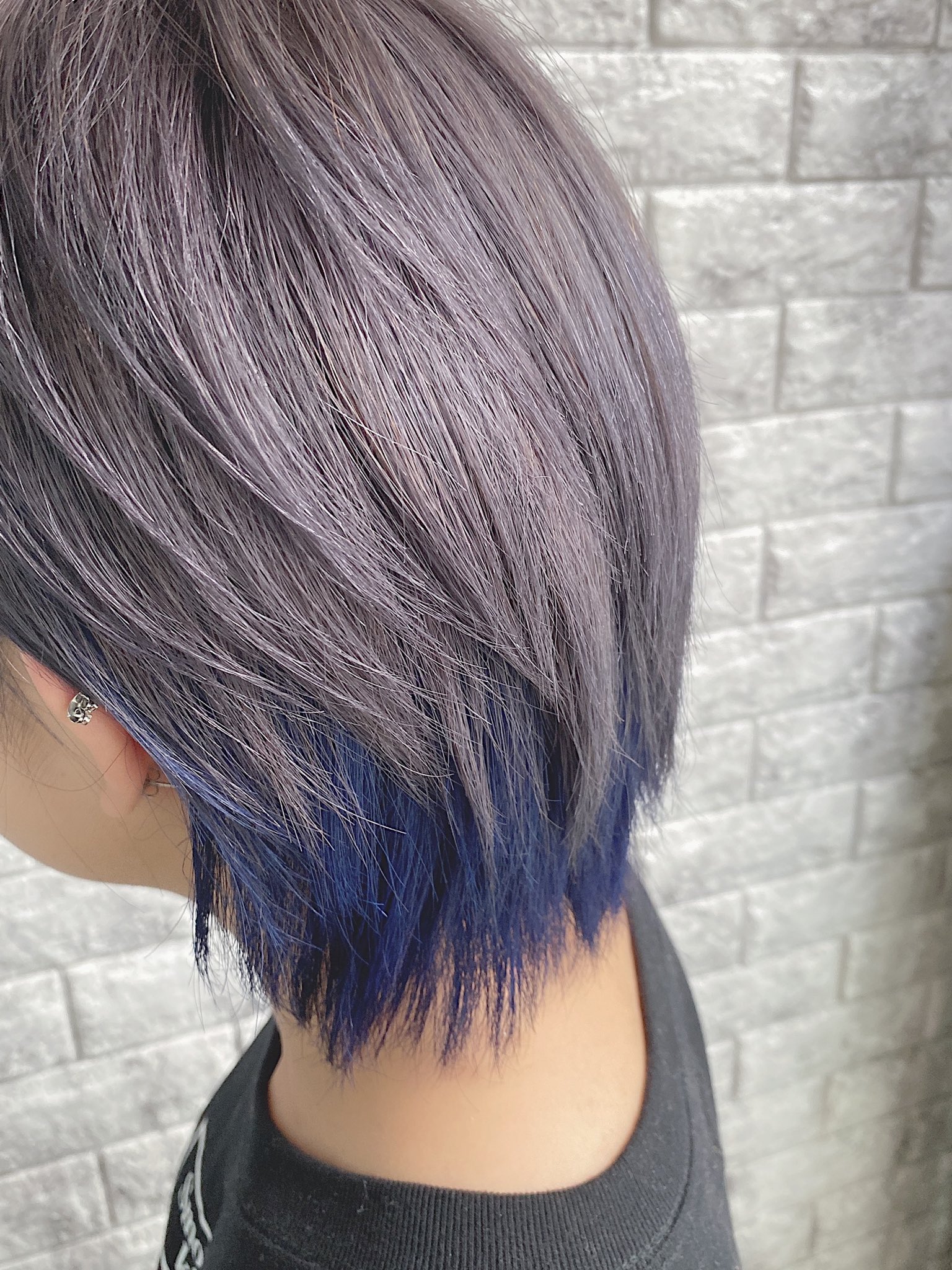 تويتر 長沼彰憲 ウルフ美容師 ショート ボブ ハイトーンカラー على تويتر シルバーアッシュとブルーインナー グレー アッシュ ブルーアッシュ シルバーカラー ケアブリーチ ボブ ショートボブ ハイ透明感 Bishletters T Co 9rgjxdl7di