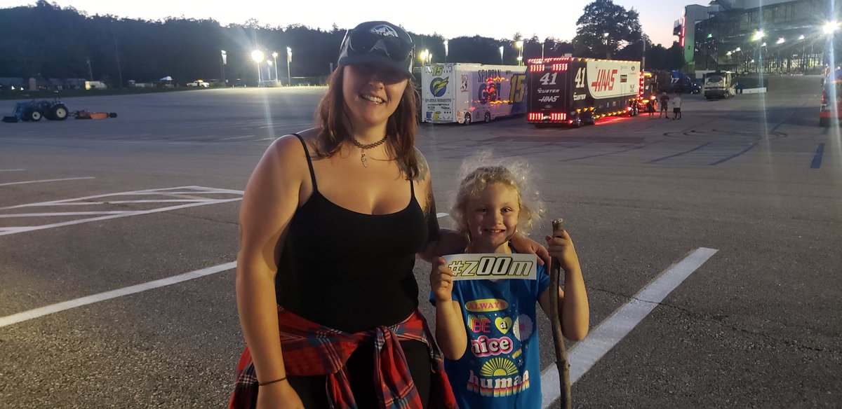 RHFoxII's tweet image. First professional sporting event since the pandemic allowing fans. Team #z00m @QuinHouff @QHMotorsports. Thank you!