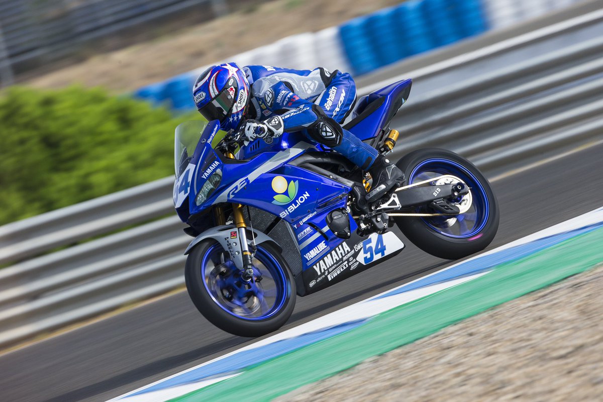 bht54sofuoglu's tweet photo. Day 1, in my group P9 for today...
#WorldSSP300 #YamahaRacing #RevsYourHeart #YamahaMasterClass #bLUcRU #KNN54Riders #BHT54 https://t.co/hV9PN02ZnB