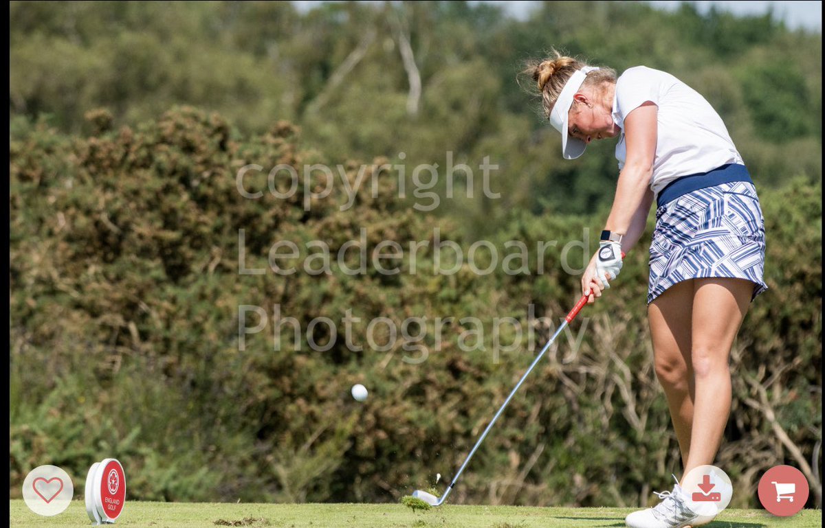 rosiebelsham's tweet photo. Such a great week @woodhallspagolf in the Eng women’s amateur match play. Massive shout out to Jack the physio for keeping me going. Played some of my best golf and super happy to make it to the last 4. The course was in excellent condition and @EnglandGolf put on a great event https://t.co/BeT5m5S8c3