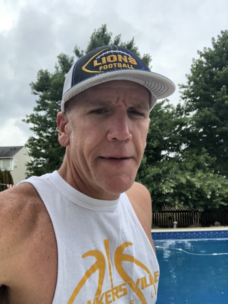 Astepabovebball's tweet photo. Got in 6.2 miles on the beautiful country roads of Walkersville this afternoon in honor of a life gone too soon.              @GTJHSAthletics  #62ForLife https://t.co/v6ahWvG3ux