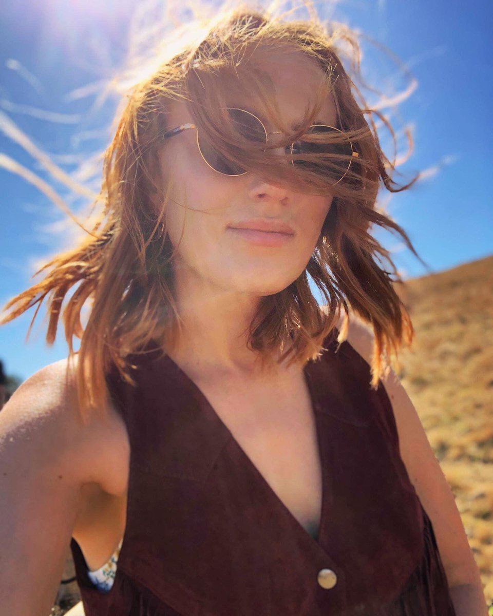 Brand new episode of the show is up f/ <a href="/KaatiiMusic/">KAATII MUSIC</a> w/ <a href="/mskaraconnolly/">Kara Connolly</a>! 

Also tracks from <a href="/YorxeOfficial/">YORXE</a>, <a href="/alexander23lol/">alexander 2.0</a>, and <a href="/teddi_gold/">Teddi Gold</a>...

#NewMusicFriday #Podcast podcasts.apple.com/us/podcast/lem…