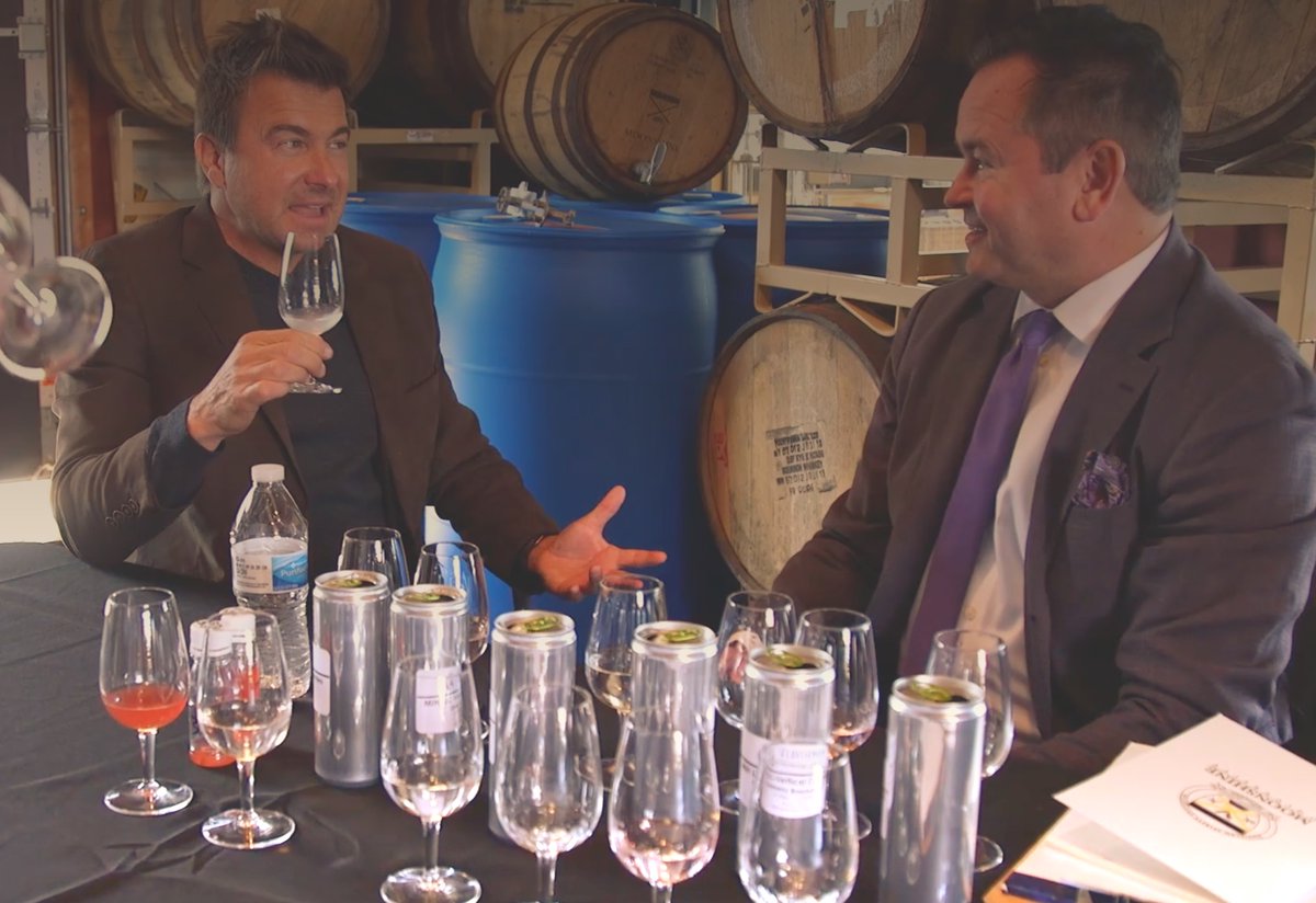thehighroadshow's tweet photo. Friday night, 5:30pm PT/8:30pm ET @SouthieJack  goes to the heart of #Bourbon country and explores the world of coming world of #CBD beverages with @FlavRman  and @SmokeWallin @HExecExchange https://t.co/lr2Vv1D7Fy
