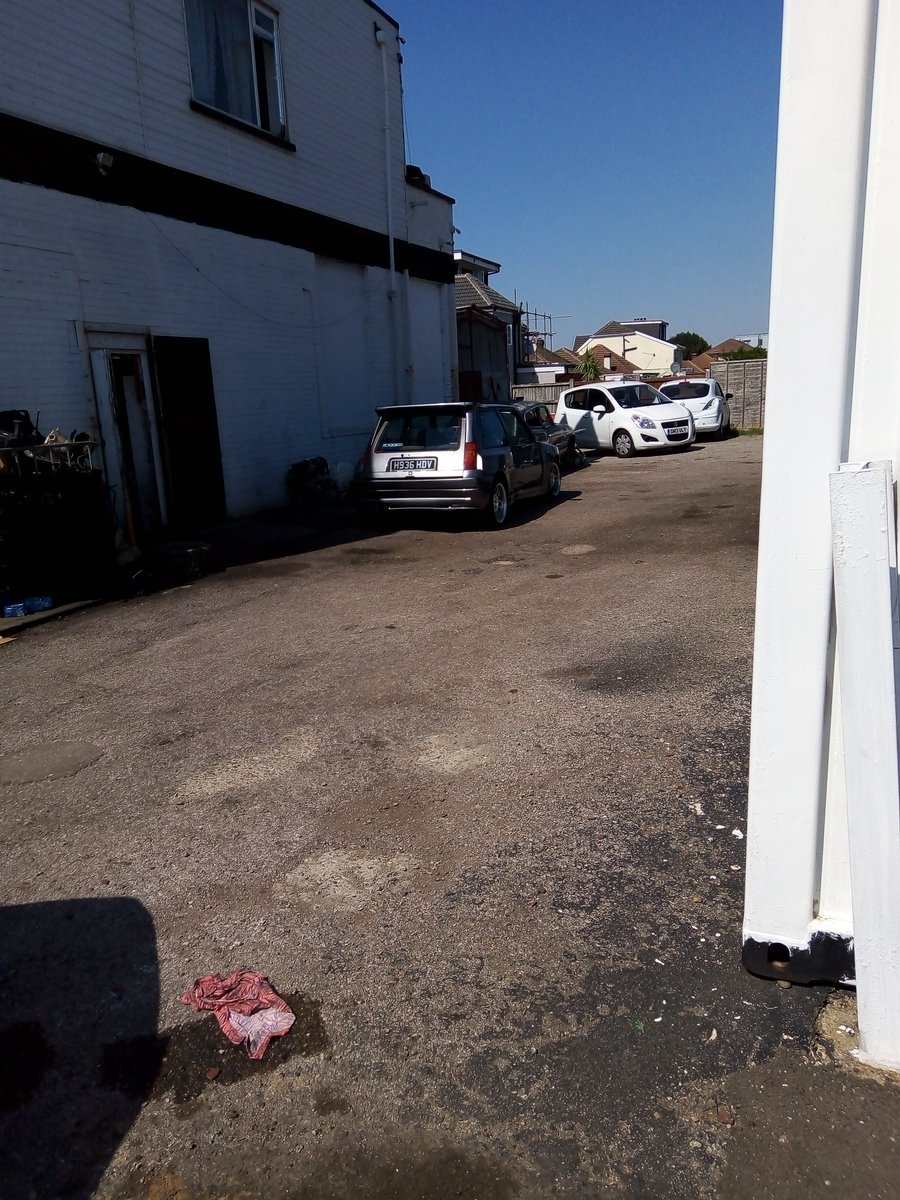 Michael08589765's tweet photo. #spotted #renault5gtturbo #widearch #classic @PaulCowland_ @ThePollitt @Retroprojects @ProjectClassic1 @ProjectCarsUK https://t.co/uB42jj3nX3