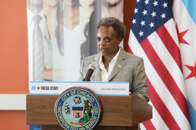 chicago mayor lori lightfoot