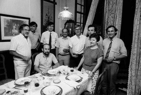 Josep Corell, un dels '10 d'Alaquàs', fa hui 80 anys. 
Un amic i company lluitador per l'autogovern, des del cristianisme social i el sindicalisme obrer.
Un valencià exemplar per al desenvolupament del país. 
Felicitats, Josep!