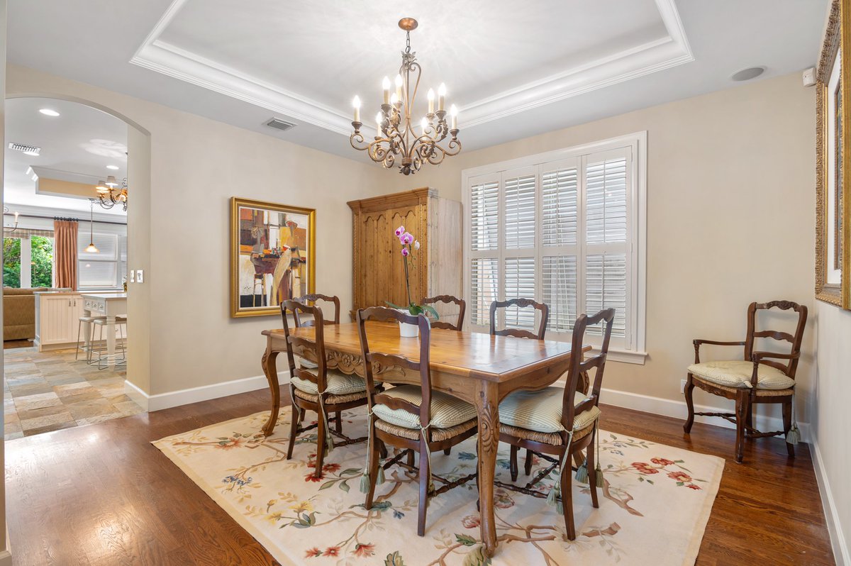 LasOlasRealtor's tweet photo. New listing in Rio Vista. 4 bed 4.5 Key West style home. #TimPowersRealtor #TimPowersFortLauderdale #LasOlasLiving@tpowers954 #naglrep #lasolas#riovista# https://t.co/5SCrd1k1PX
