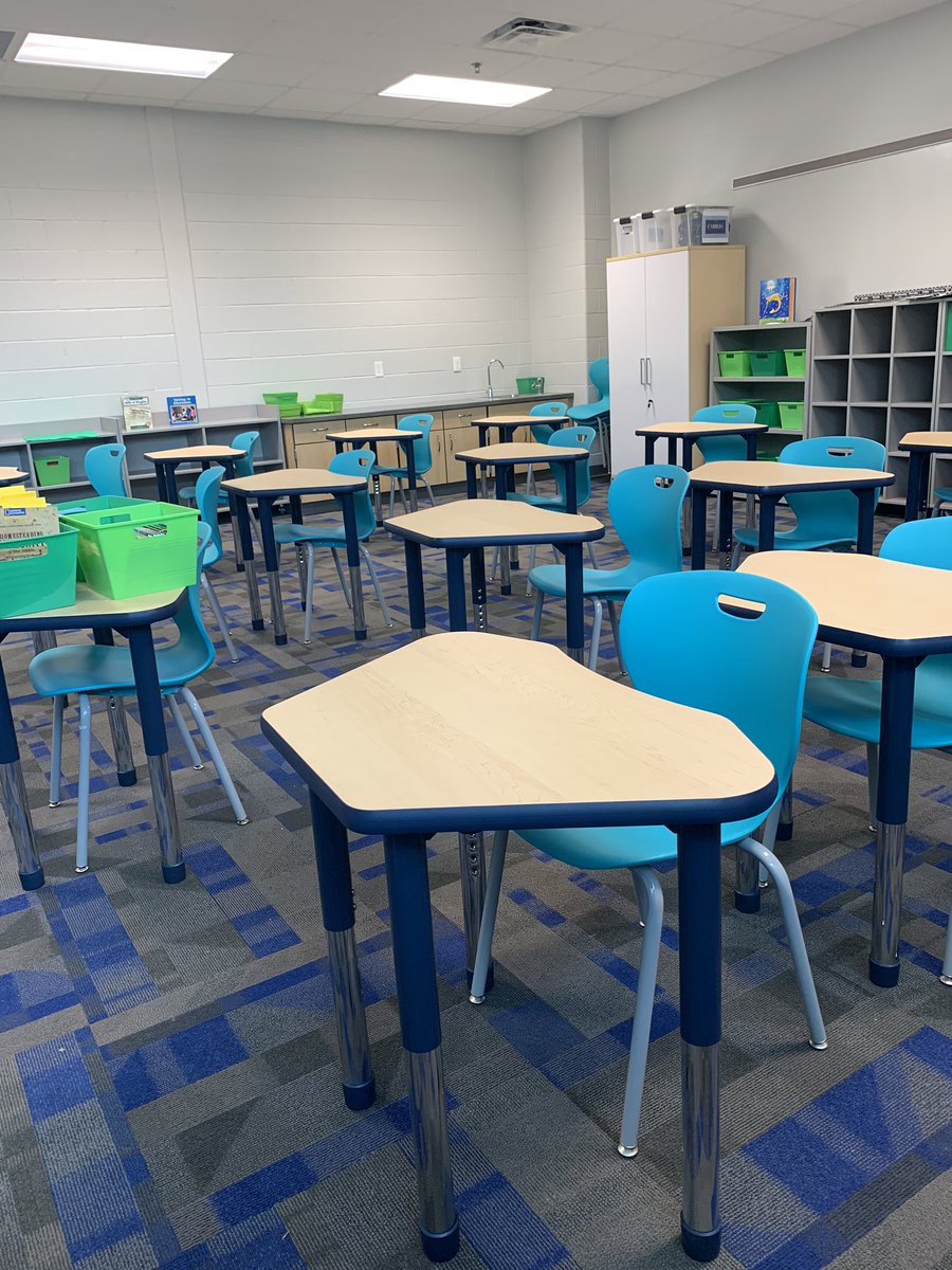 elsol133's tweet photo. The New Park Street is Beautiful! The kids are going to love it!@PSE_Principal @MariettaCitySch @AP_AlexSoto https://t.co/SatA5r0Eeg