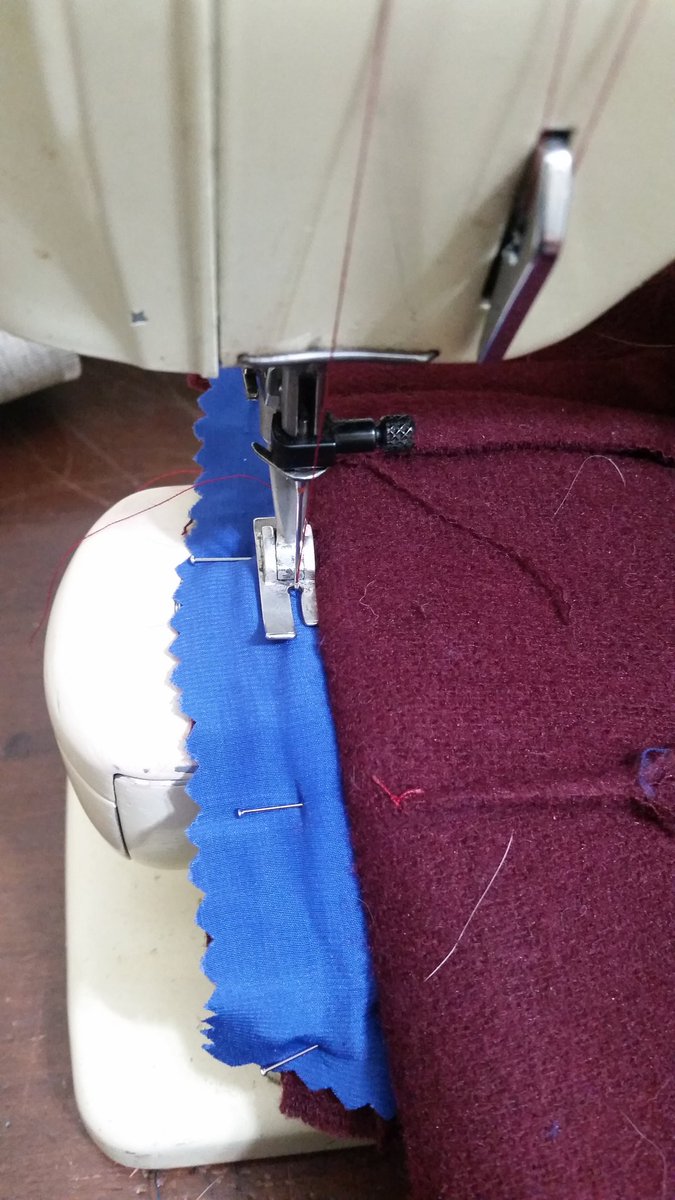 It took me a good couple minutes to puzzle out how I was attaching the pocket bag, you work from behind the reinforcement and push the body of the jacket away as you stitch, so you can get very very close