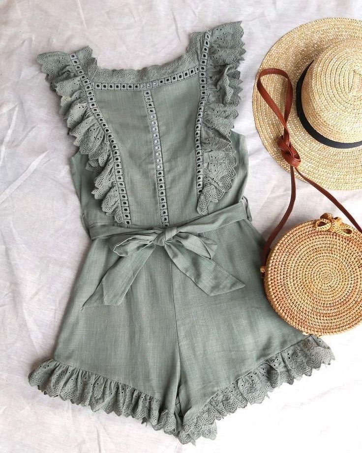 OutfitsofP tweet picture