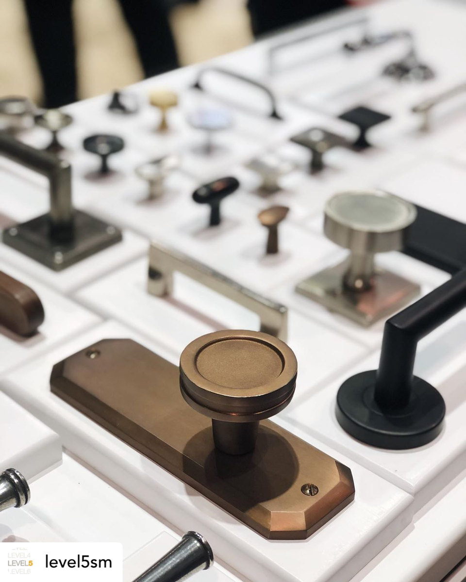 bhsseakenn's tweet photo. Looking forward to seeing these new Ashley Norton designs in person! Modern bronze is right up our alley. Tells us what you think! https://t.co/aYoceuAVWU