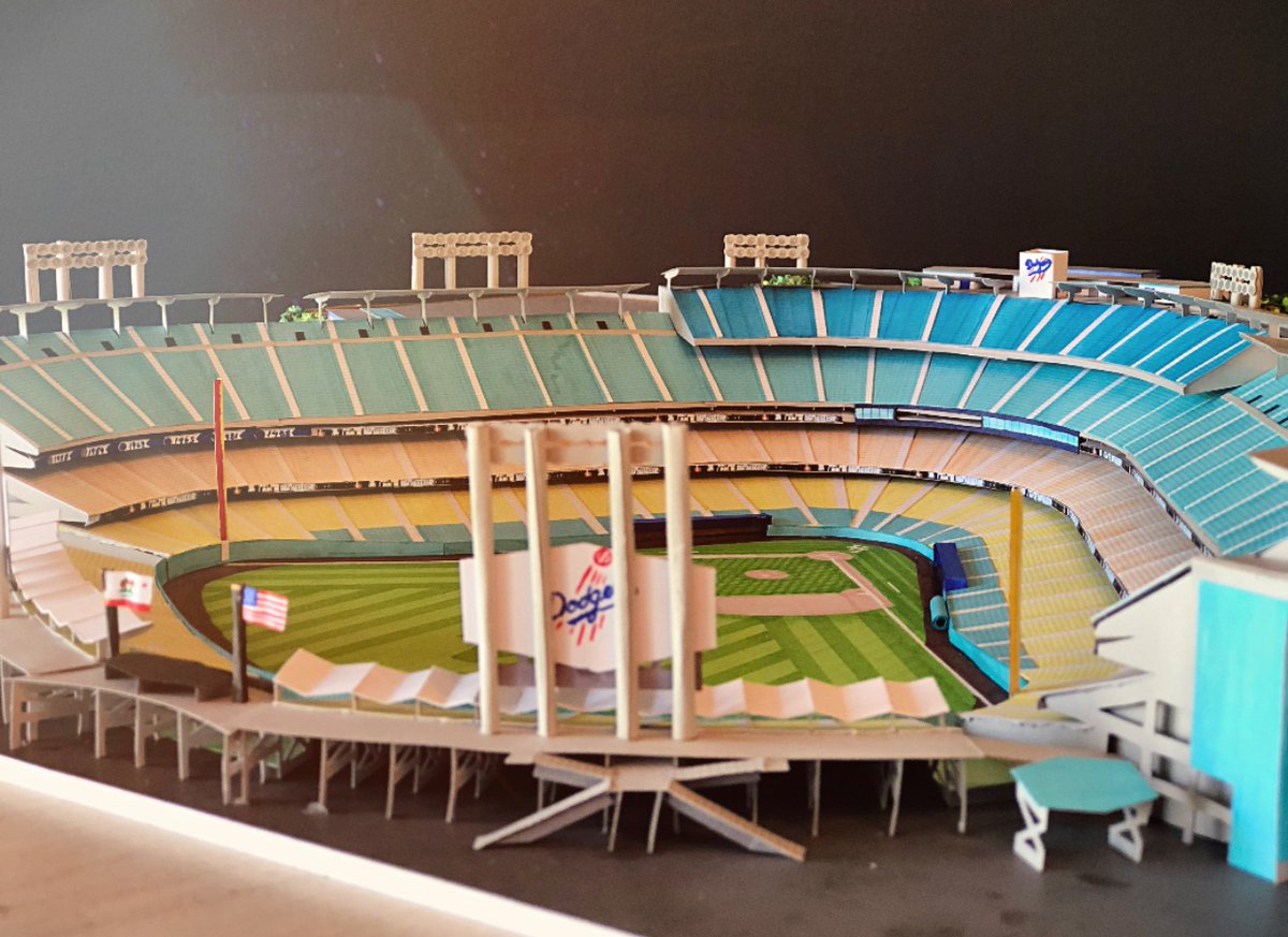 Paper Stadium #17 Dodger StadiumThey say a parent isn't supposed to have favorites... but Full construction vide: