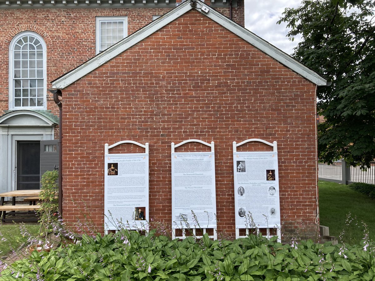 The garden is open ⁦<a href="/TheWarnerHouse/">The Warner House</a>⁩ and with help from ⁦<a href="/NHHumanities/">New Hampshire Humanities</a>⁩ &amp; ⁦<a href="/NEHgov/">National Endowment for the Humanities</a>⁩ we were able to create panels for visitors that tell short histories of the occupants and the enslaved who passed through this house.