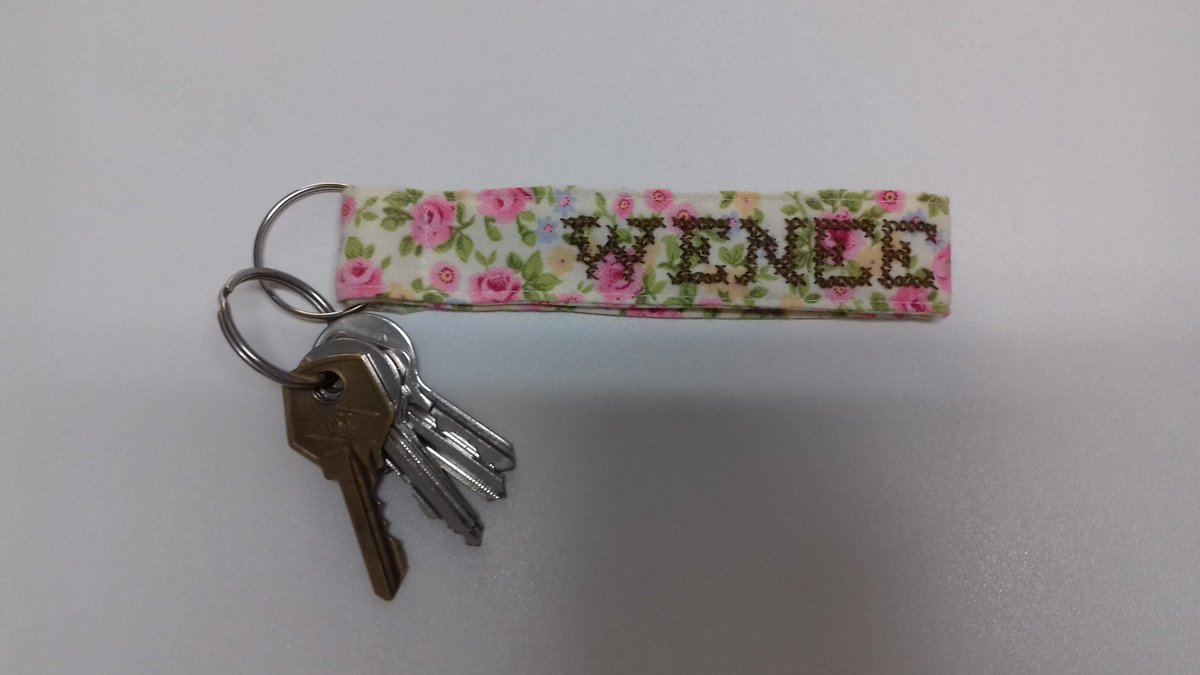 tokkiwh's tweet photo. [ PLS RT ]

It's been a while since I wanted to open my own kpop store with handmade stuff and I enjoy cross stitching so I went for it! If you like and want to buy, you can do it here 👉👈
https://t.co/iF2aA6T9ov
I still need to add the monbebe one. https://t.co/qBbCyEyD1f
