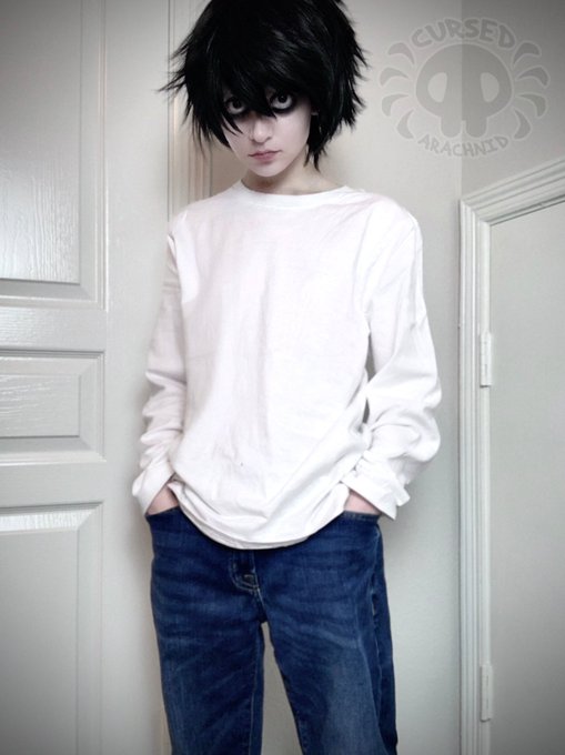 2 pic. Give me your sweets. https://t.co/SBLXroAHOk