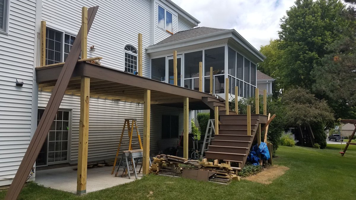 NewLeafRemodel's tweet photo. Ahh summer! What a lovely time for new decks and a garage with a breezeway! https://t.co/mfprTAttyn