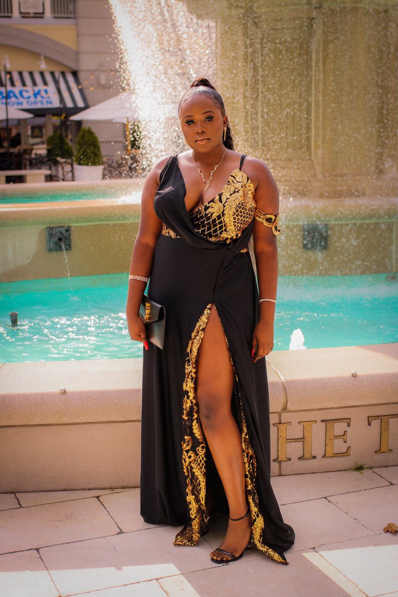 nayanicole__'s tweet photo. better late than never lol #prom2k20 https://t.co/THgogt77zW