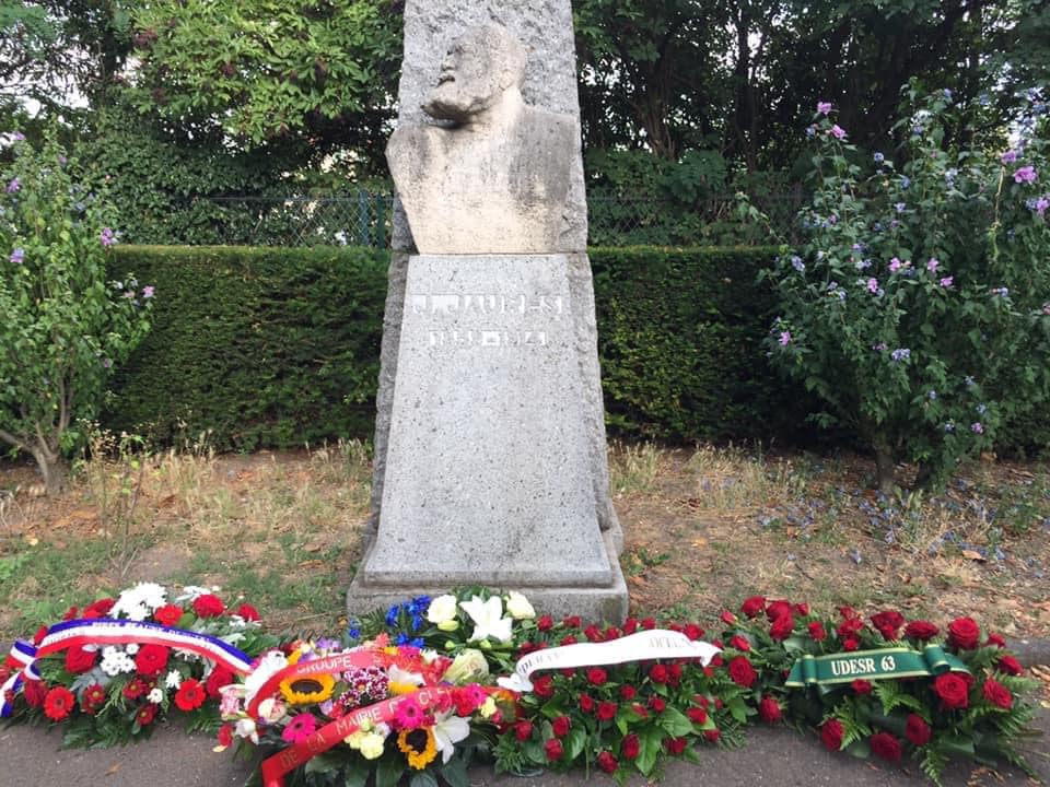 udesr63's tweet photo. ✊🏼🌹L'Union Départementale des Elus Socialistes et Républicains était présente en ce 106ème anniversaire de la mort de Jean Jaurès !

« Aller à l'idéal et comprendre le réel »

#UDESR63 #JeanJaures https://t.co/I9ufPBcbGO