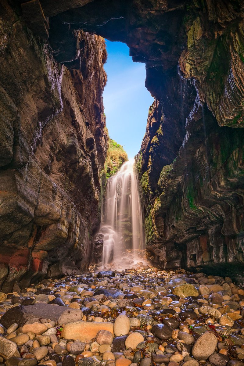 johncahalin's tweet photo. Donegal is trending so I thought I'd share my take on #thesecretwaterfall taken in 2017 when there was barely 1 visitor a week! #lovedonegal #ClassicAngles #donegal #lovindotie #joedotie #bestofdonegal https://t.co/npC5YXTVOW