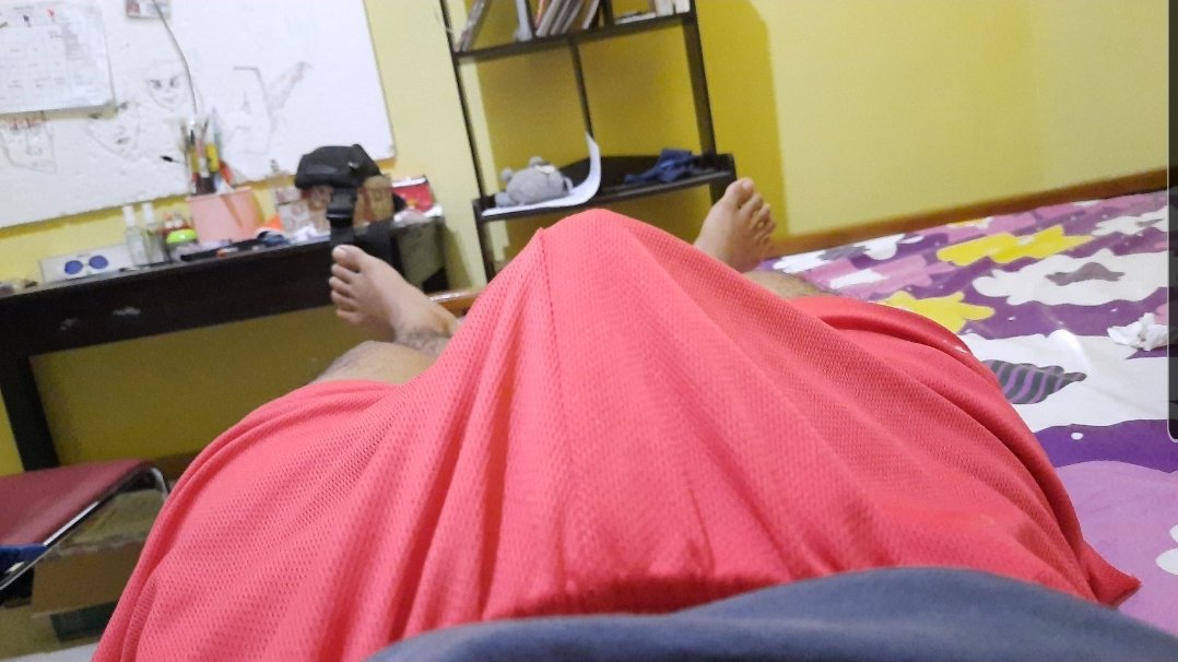 Rayzeeri's tweet photo. Yang mau lihat!!
#kontolin #pejuhin #vcs #OpenBO #sangeberat https://t.co/Dl4apHVcDz