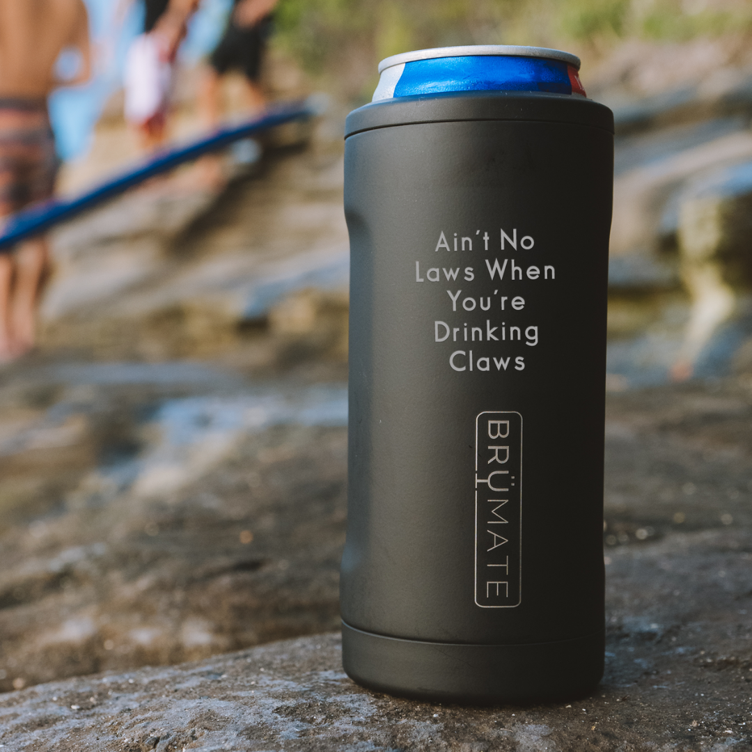 TRemembered's tweet photo. Would you like to be enjoying a drink in this BruMate Matte Black 12 OZ Hopsulater Slim Can Cooler? https://t.co/BtirMh8btM
#thingsremembered #everythingspersonal #gift #gifts #personal #personalization #brumate #hopsulator #slimcan #whiteclaw #redbull #weekend https://t.co/Y8tBiACamH