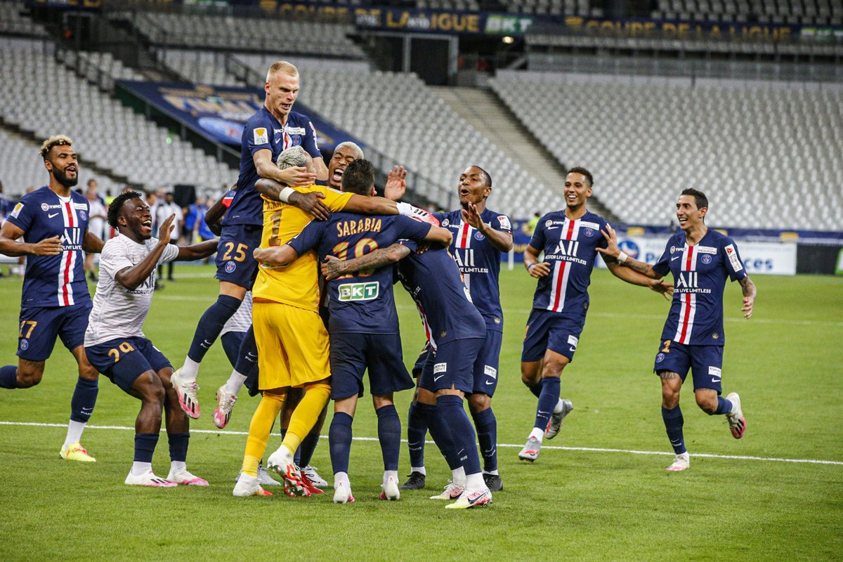 PSG_inside's tweet photo. 🏆 https://t.co/UO9mSt2fKh