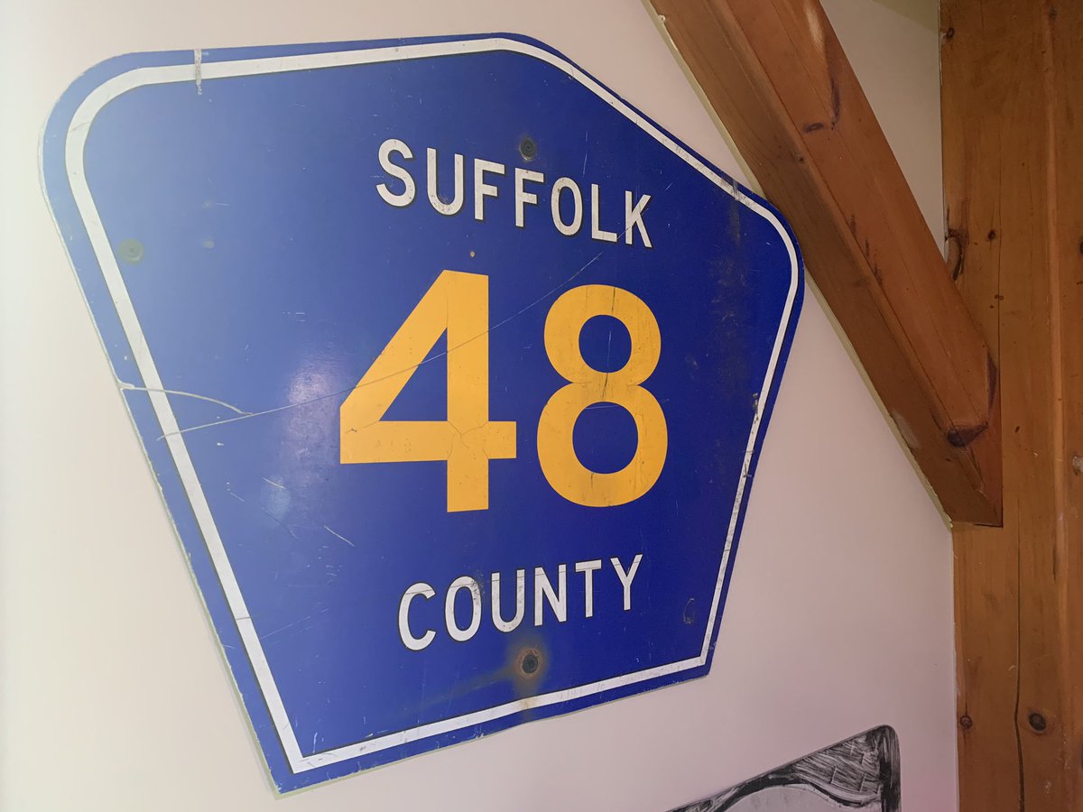 ChrisVaccaro's tweet photo. Live local, support local. The new North Fork Roadhouse for #BBQ, #Briermere for #pies and juice and #Riverhead Ciderhouse for drinks. #LongIsland π₯§ πΊ π https://t.co/zAwLsEirXV