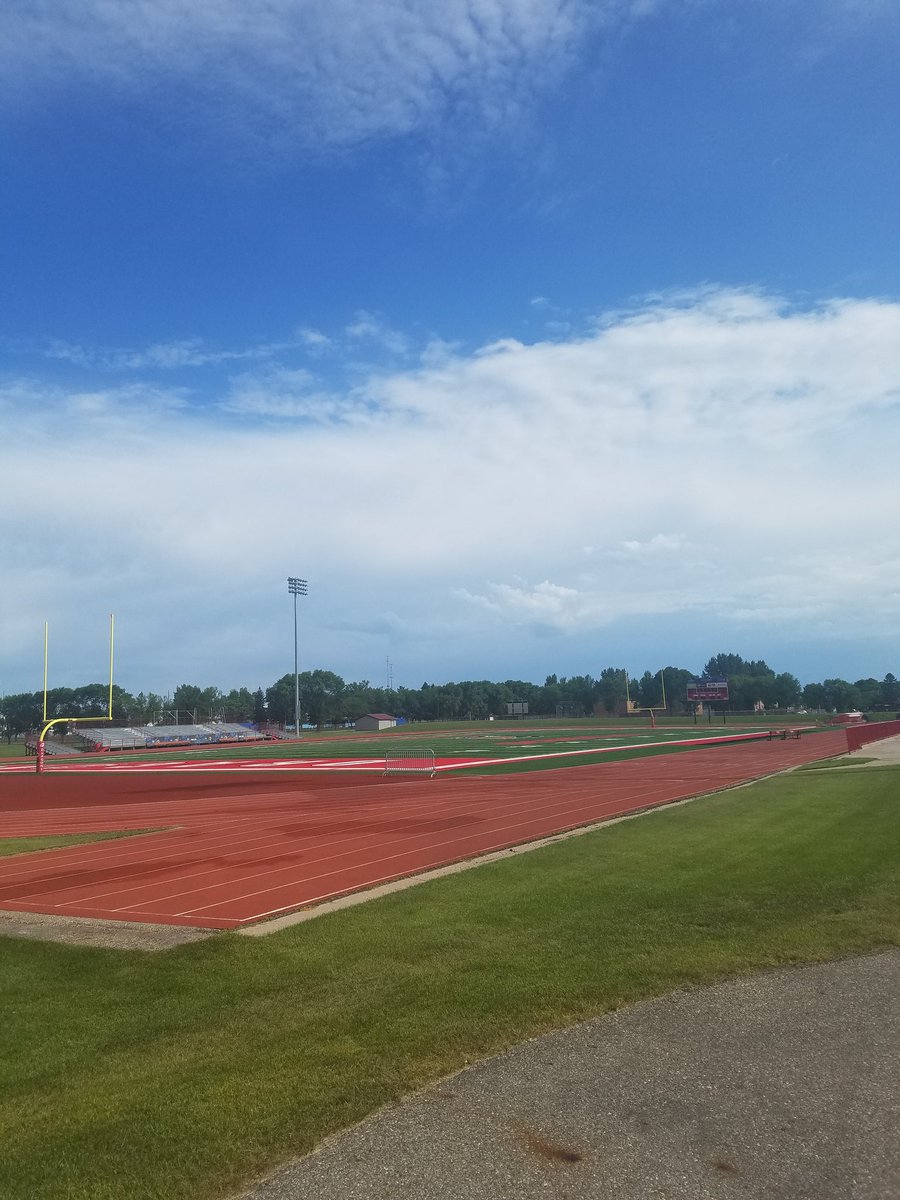 Thanks <a href="/coachjcurrier/">Jesse Currier</a> for the fantastic tour of <a href="/MSUMoorhead/">Minnesota State Moorhead</a>.  Had a great time <a href="/msum_football/">MSUM Dragon Football</a>.