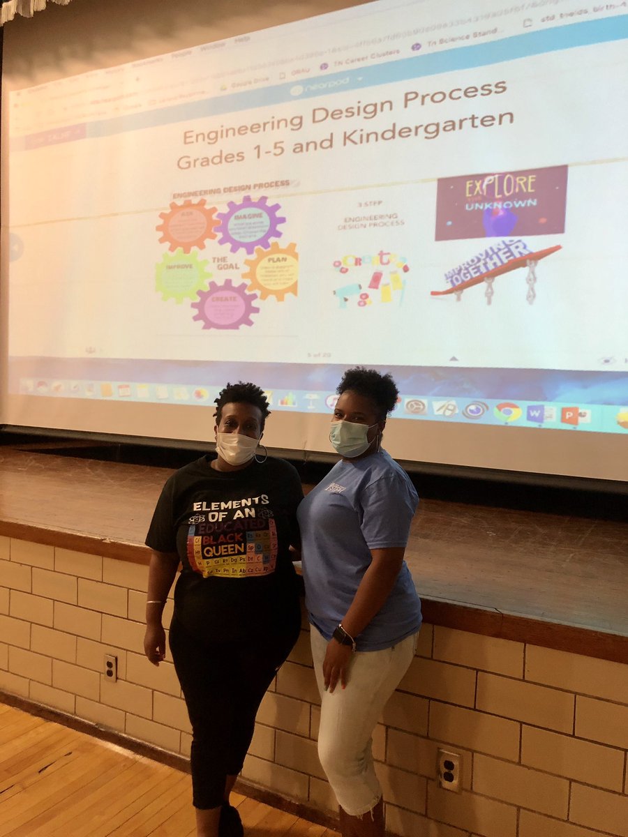 GMASteam's tweet photo. Excellent presentation from these amazing educational leaders at @GMASteam! We are proud to call them our own! ⚙️ 🔨 👩🏽‍🔬 💚 Shared leadership is the key to success for any school! https://t.co/QV6fuRWFCO