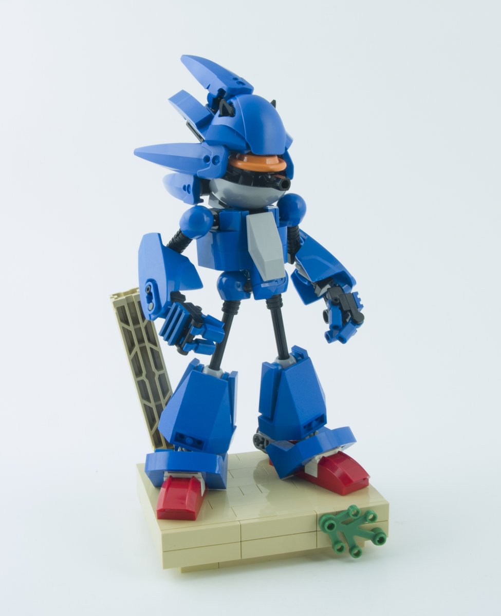 mecha sonic figure