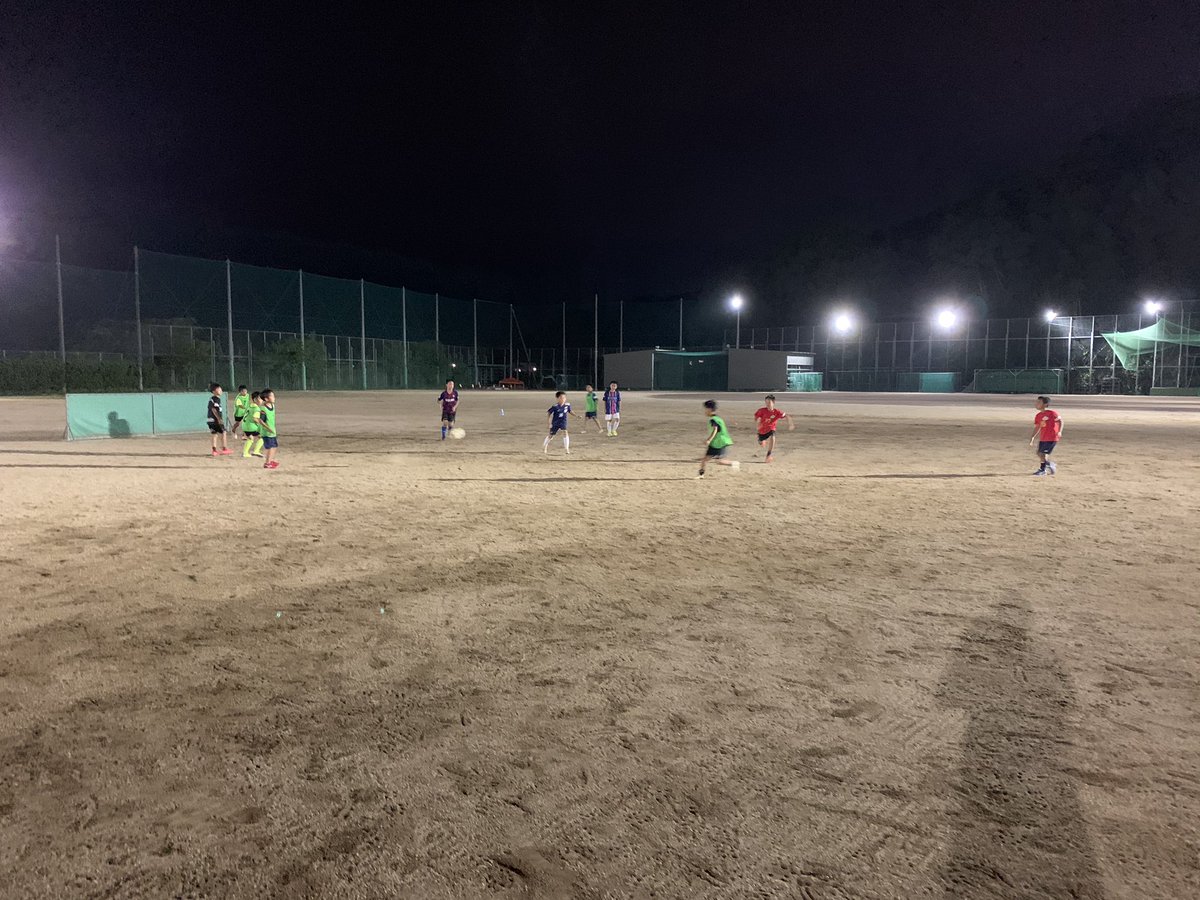 EffortSchool's tweet photo. 活動日誌を更新しました。
https://t.co/MqxcR9uOo9

#サッカー
#松山市
#サッカースクール
#エフォート
#松山城南高校グラウンド
#ゲームトレーニング
#新規体験者歓迎 https://t.co/tkmLMmozss