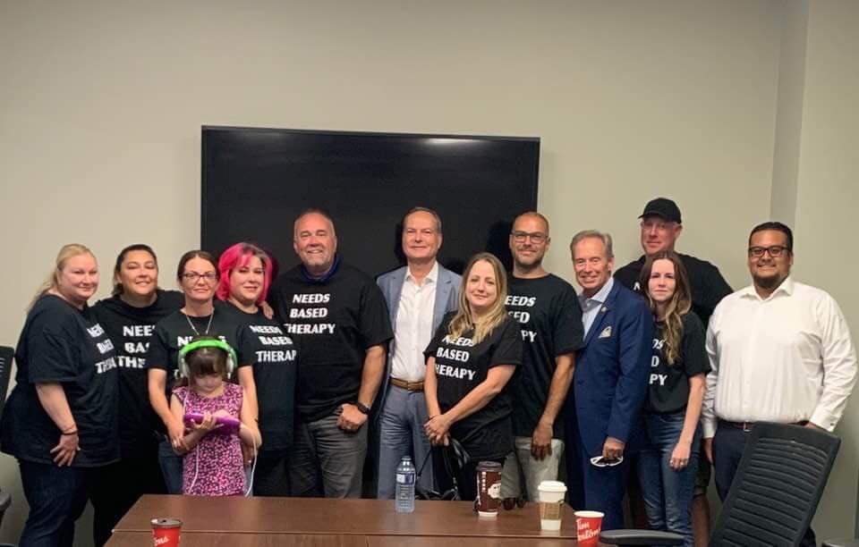 JaimeBCBA's tweet image. A year ago to the day I was invited by the #DurhamCrew to a meeting with @ToddSmithPC and other mpps to discuss the OAP. As we chatted, the minister PROMISED a #NeedsBased OAP will be rolled out by fall of that year

#onpoli #AutismDoesntEndAtFord @fordnation @JR_Ottawa