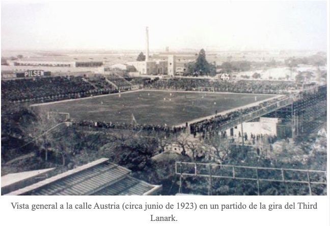 Campañas de #RiverPlate para sumar socios en la década del '30 cuando aún jugaba en su estadio de Av. Alvear y Tagle. Ya era el club más importante del país y su mudanza a una cancha más grande era inminente. #River <a href="/MuseoRiver/">Museo River</a>