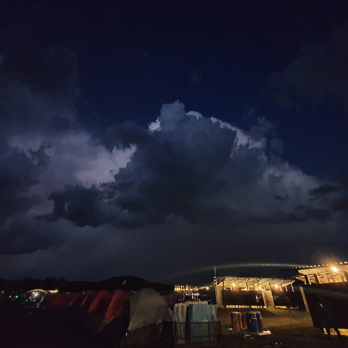 Who misses the crazy weather <a href="/BechtelSummit/">Summit</a>?! On this day last year, we had a huge thunder storm with a lightening advisory! ⛈️ 

#TheOctopirates #UK24WSJ #scoutjamboree #thunderstorm