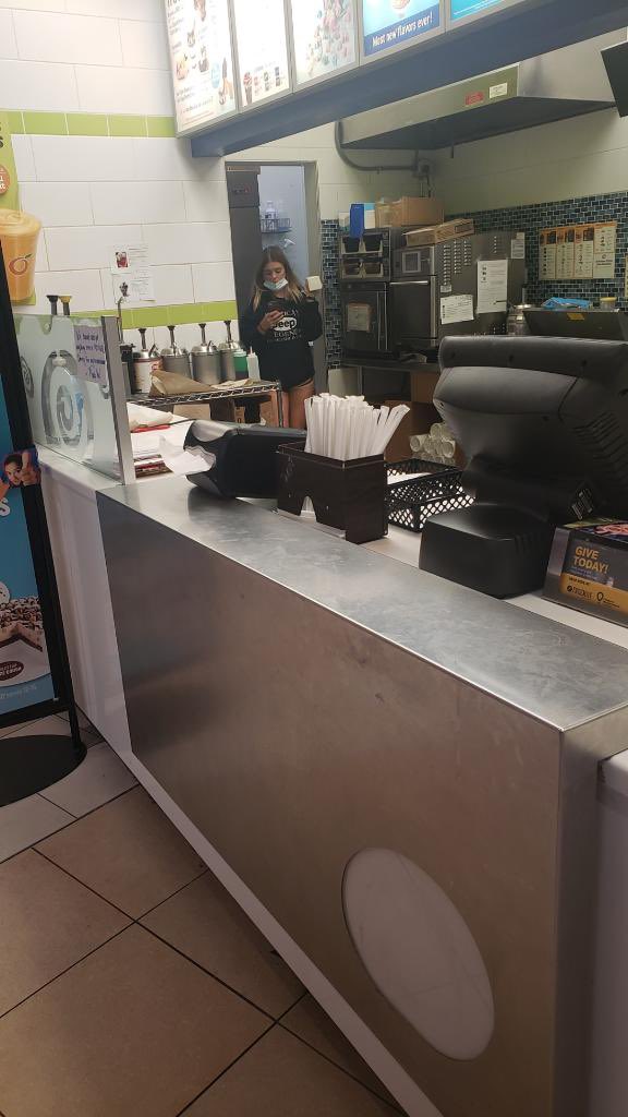 emanemery's tweet photo. @DairyQueen I didn’t realize you allowed minors to work in short shorts?? Was there a dress code change?? I mean, I know this is Joplin, MO but dang... not to mention BOTH of the young ladies were wearing this kind of “uniform” https://t.co/1XzL5zjWcT
