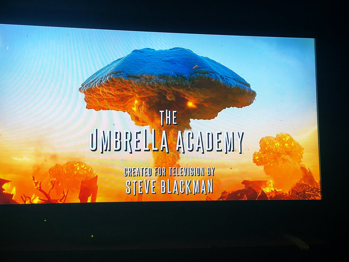 Wasylberto's tweet photo. Siempre que se juntan esos cabrones hay un apocalipsis

Estoy bastante seguro de que son los culpables del covid 19 

#UmbrellaAcademy2 https://t.co/HdeGySHep2