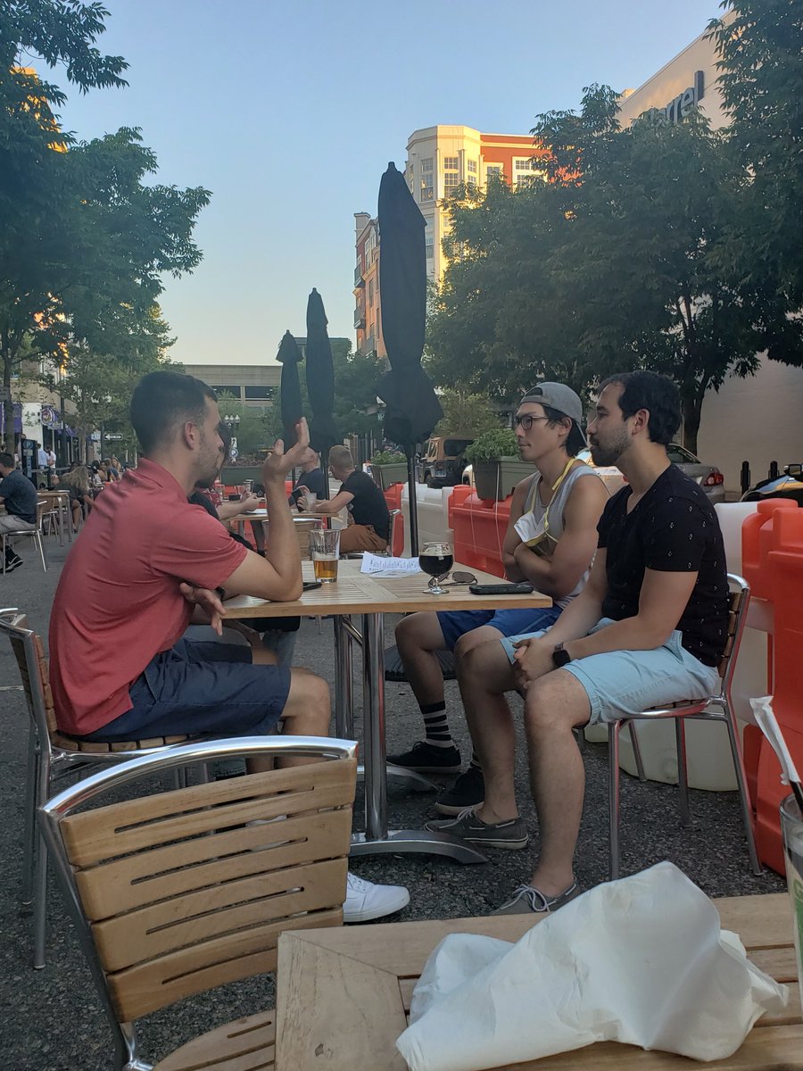 vallesamuel2's tweet photo. Hanging out with some of the first and second years at West Hartford. @HHRadResidency #RedRes #iRadRes #Radiology #RadTwitter https://t.co/Qpmy4wXmVS