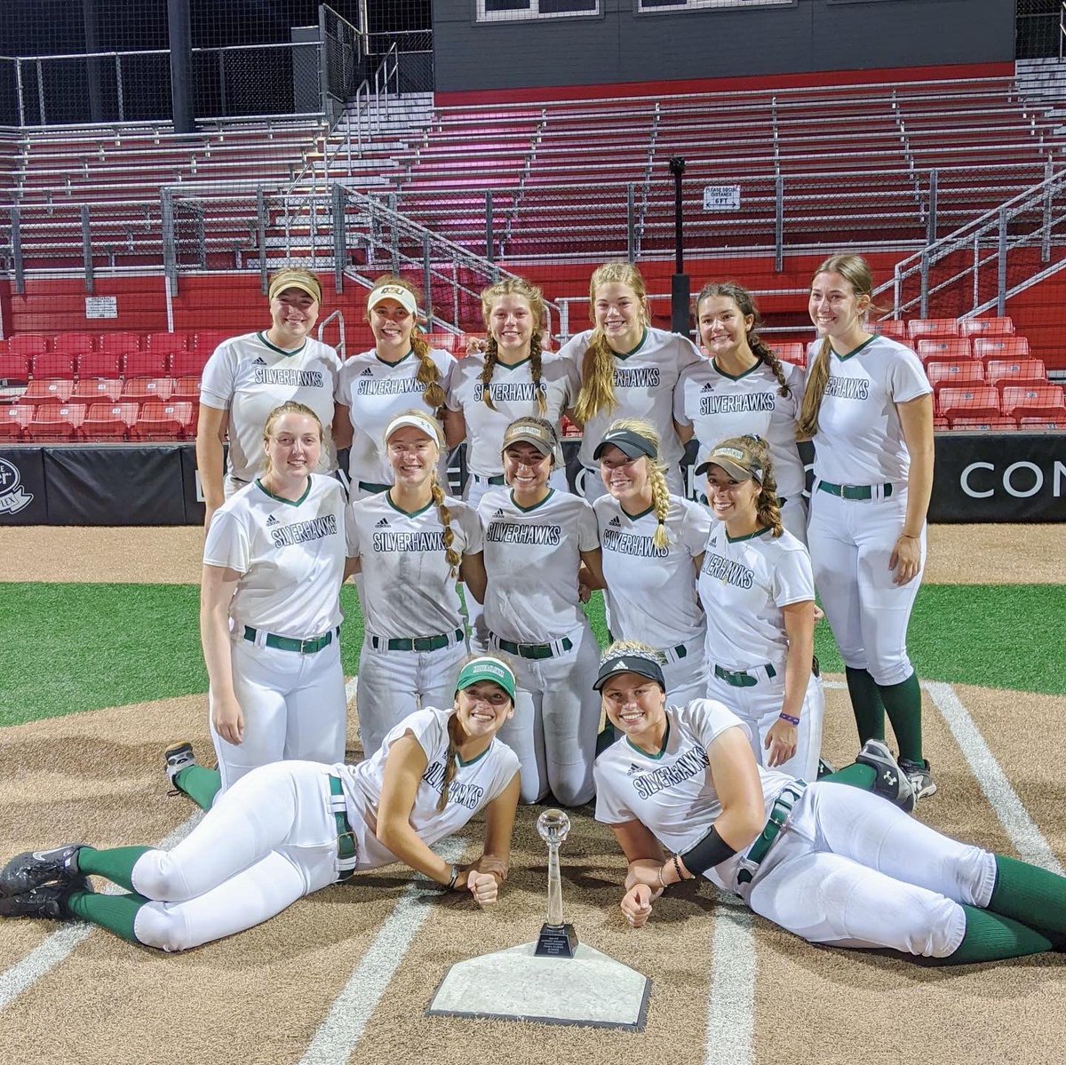 Warriors. Fighters. Believers.

Proud is an understatement. This resilient group amazed me day-in and day-out over the past three years. Their passion, love for softball and for each other is special. 

The finale: a 2nd place finish at the PGF Midwest Regional Championship 💚